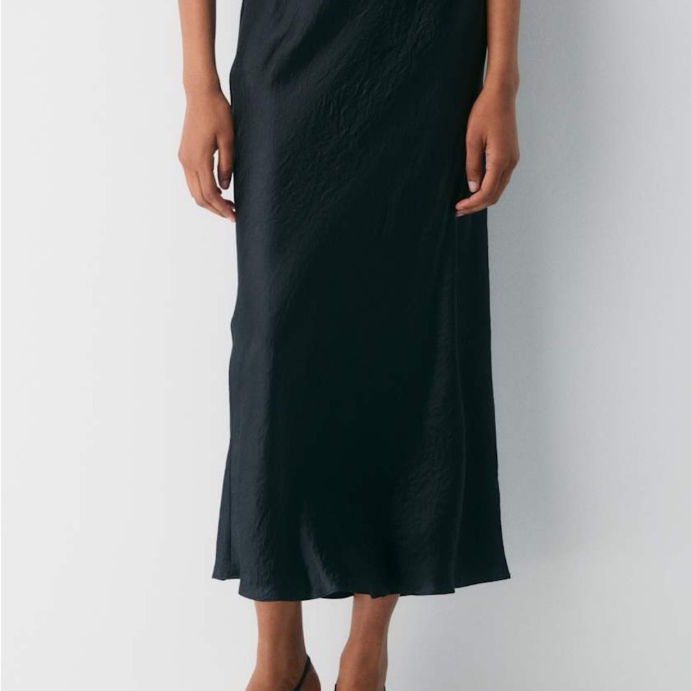 NWT Babaton ARITZIA | Slip Satin Maxi Skirt black size 8